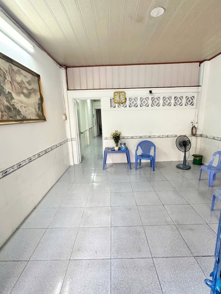 Mặt Tiền Đường Số Tân Phú Q7 - 72m² - 10.5 Triệu/Tháng - Kinh Doanh Tốt