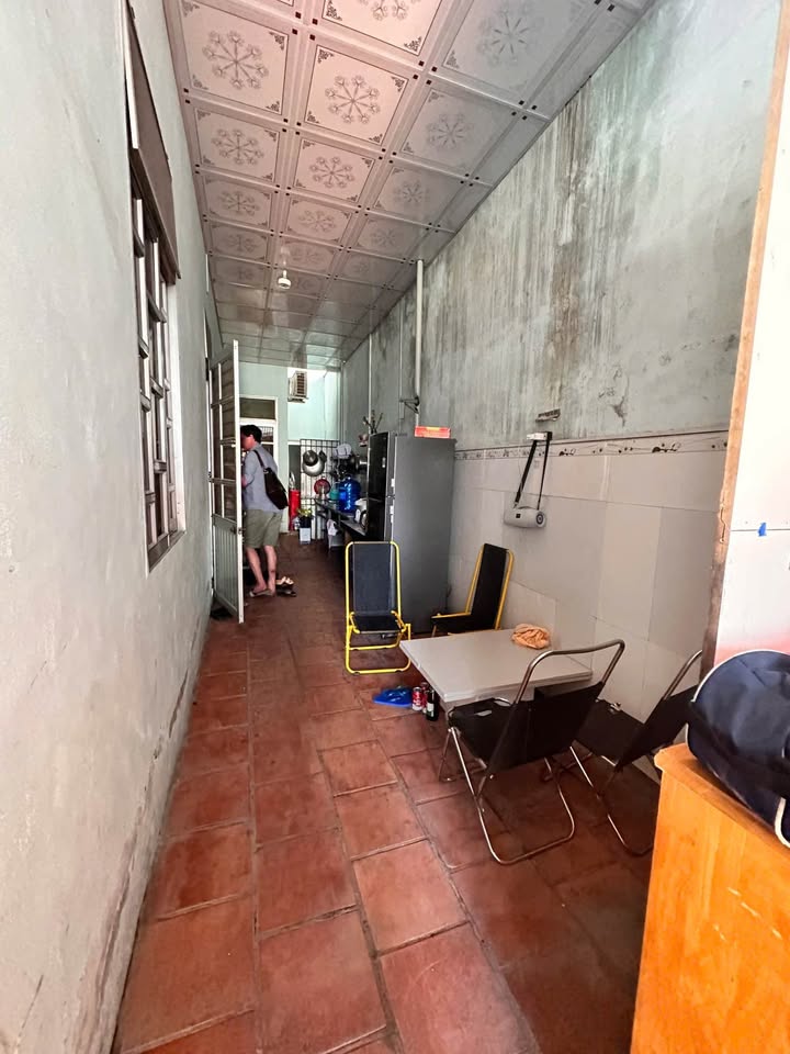 Nhà Cấp 4 120m² Gần Bến Xe Phía Bắc - Giá 7 Triệu/Tháng