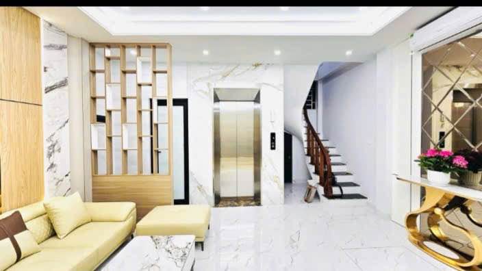 Nhà phố Thanh Nhàn, Hai Bà Trưng 41m² 15.6 tỷ - Sẵn sàng ở ngay!