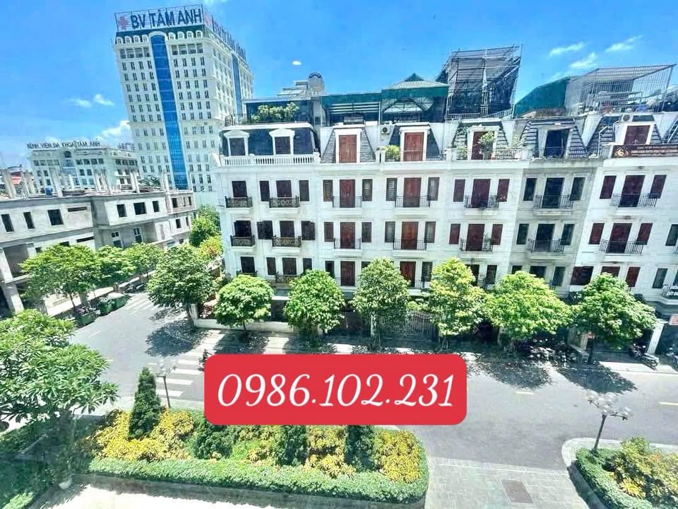 Shophouse Lô Góc 165m² Hồng Tiến, Long Biên - 6 Tầng Thang Máy, Dòng Tiền 70 Triệu/Tháng