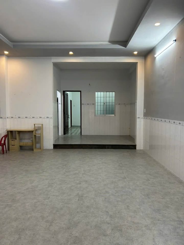 Nhà phố Phước Long Nha Trang 75m² - Mặt tiền kinh doanh 10 triệu!