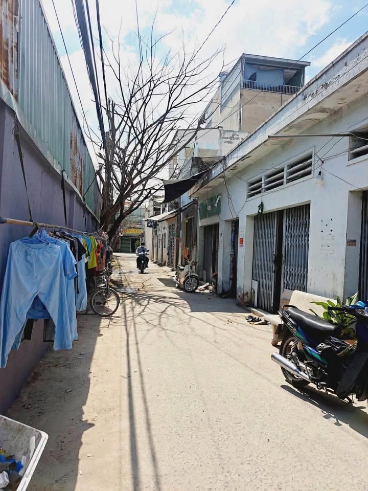 Nhà trọ Hóc Môn 157m² - Dòng tiền 15tr/tháng, SHR, Giá chỉ 6.4 tỷ