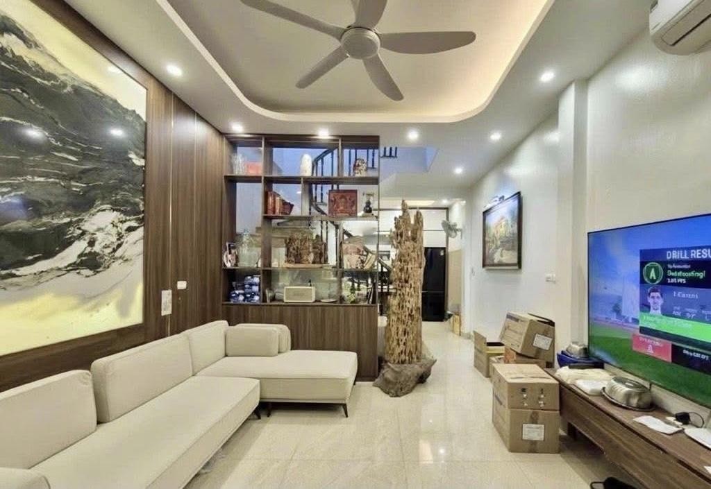 Nhà Tây Tựu, Bắc Từ Liêm 35m² giá 5.5 tỷ - Sổ đỏ chính chủ, vị trí đẹp!