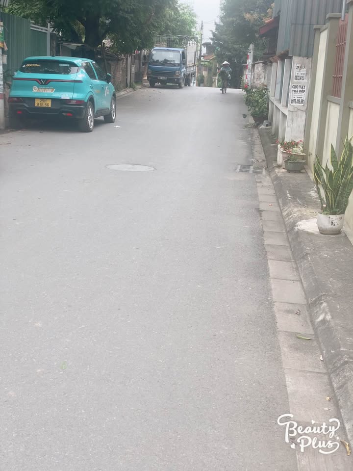 Nhà Cổ Bi Gia Lâm 114m² - Ô tô vào tận nơi, sổ đỏ sẵn!