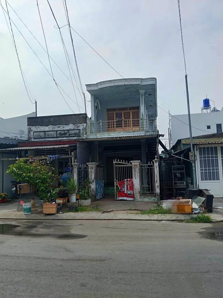 Nhà Phố Ngọc Hân Công Chúa, Long Xuyên 1 tỷ - Mặt tiền kinh doanh đắc địa!