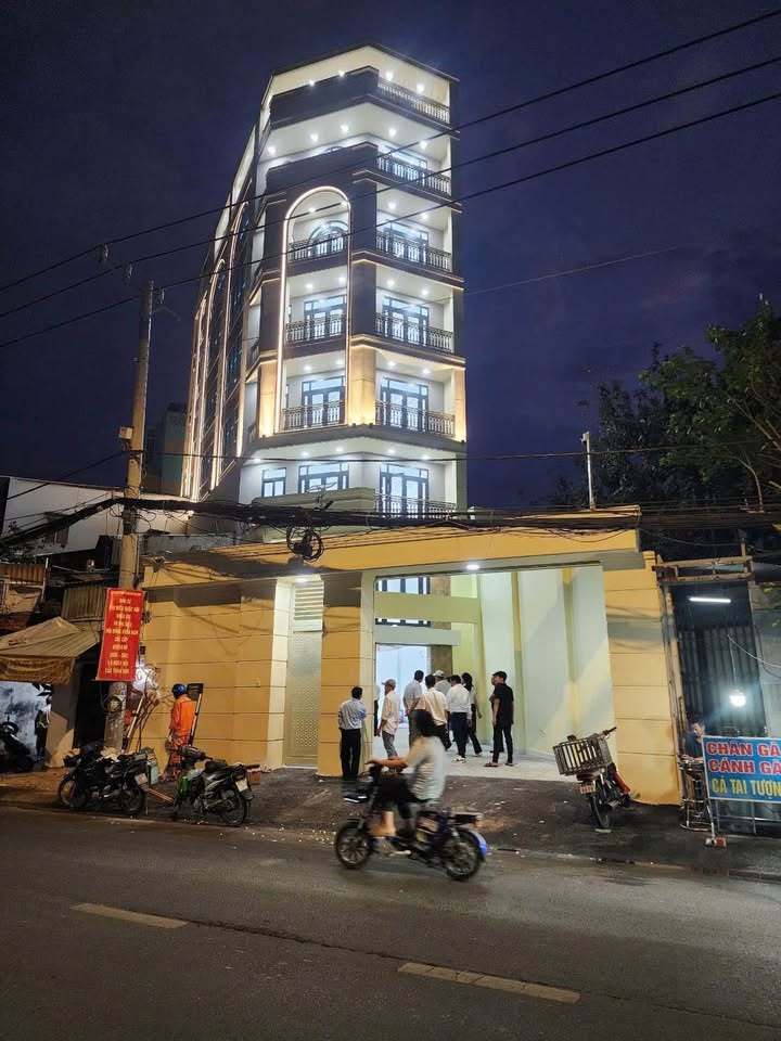 Nhà Phố Tân Hòa Đông Q6 245m² - Mặt tiền kinh doanh đắc địa!