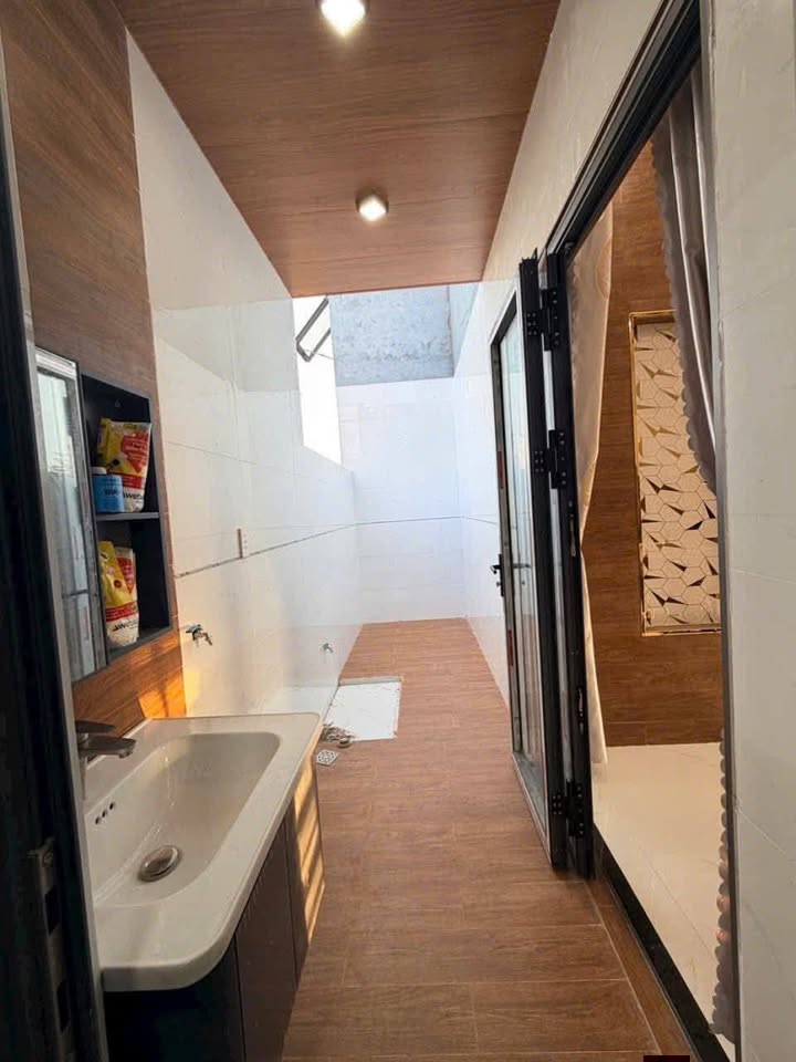 Nhà Long Hải 100m² 2.8 tỷ - Sẵn sàng ở ngay!