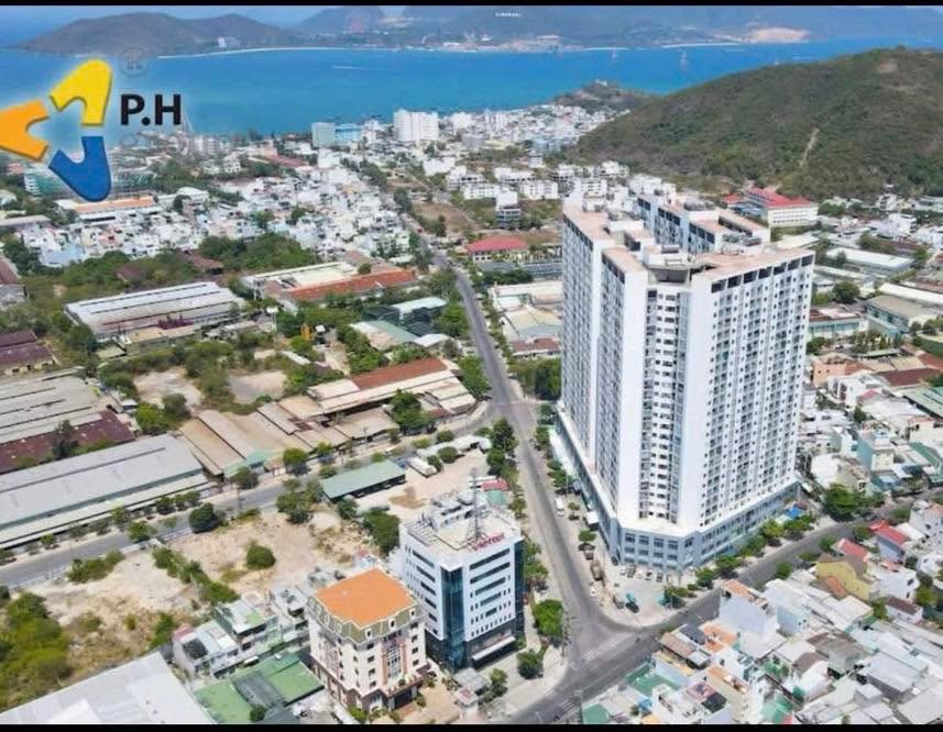 Căn hộ Penthouse Nha Trang 64m² - Full nội thất, View biển, Dọn vào ở ngay!