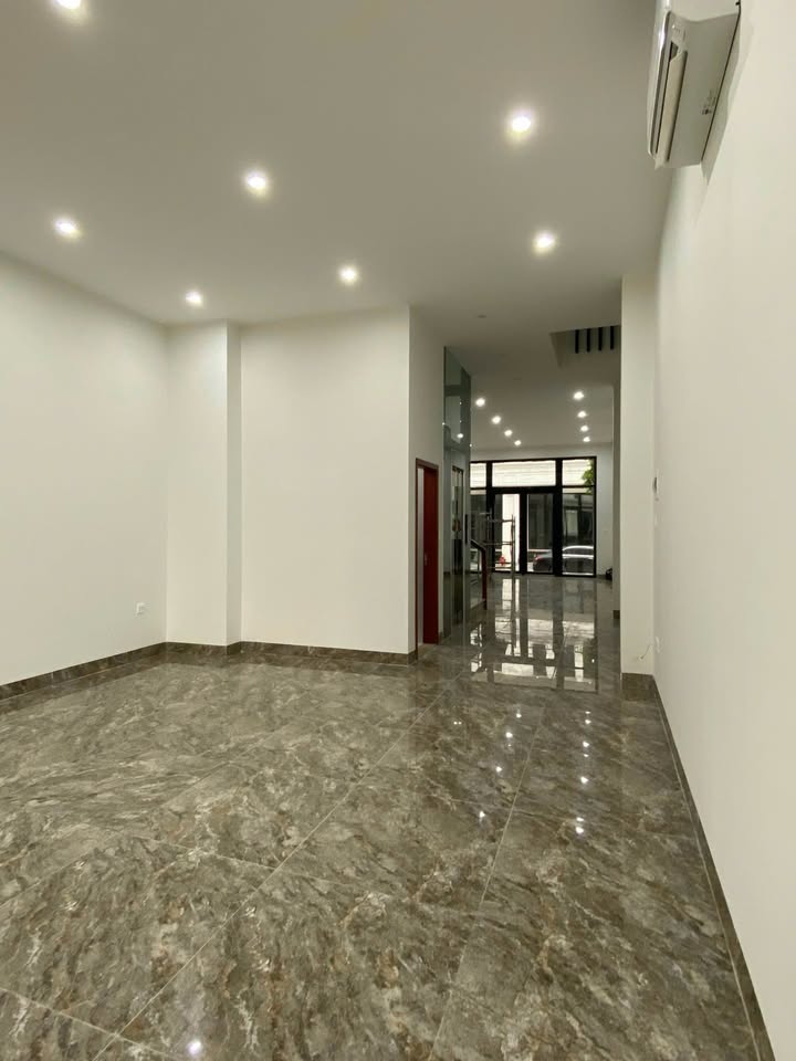 Cho thuê Nhà Liền Kề Louis City 115m² - 8PN - Thang Máy - 40 Triệu/Tháng