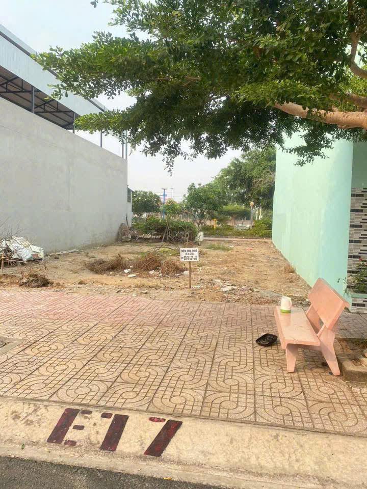 Đất nền KDC Nam Thủ Khoa Huân Châu Đốc 100m² - Sổ đỏ chính chủ!