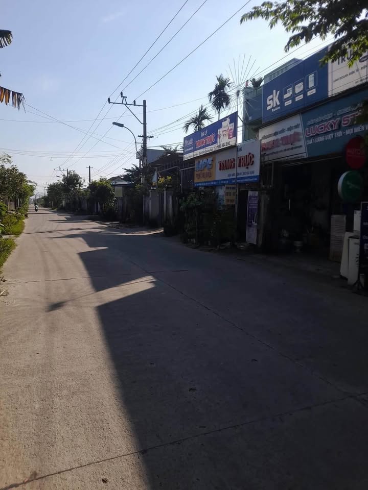 Nhà Phố Điện Bàn 108m² giá 1 tỷ - Mặt tiền kinh doanh đắc địa!