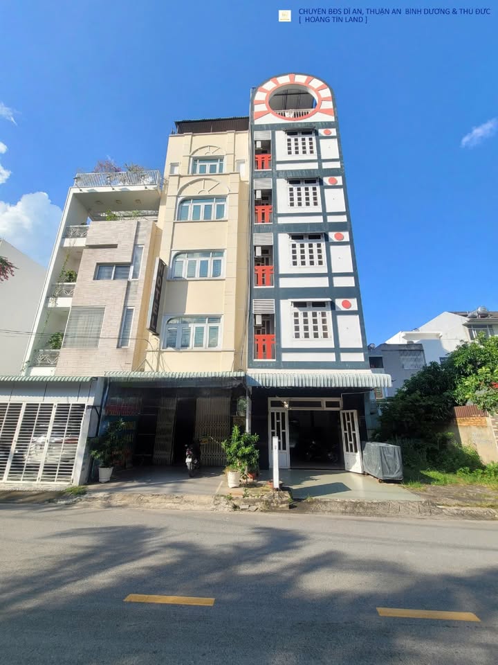 Nhà Mặt Tiền Kinh Doanh Dĩ An 100m² - Thu Nhập 100Tr/Tháng