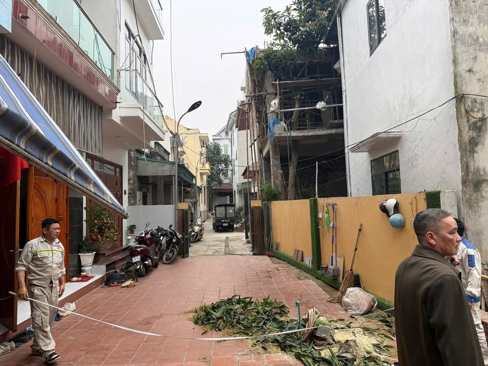 Đất thổ cư 105m² Phường Nông Trang, Việt Trì - Sổ đỏ, ô tô đỗ cửa, gần phố ẩm thực