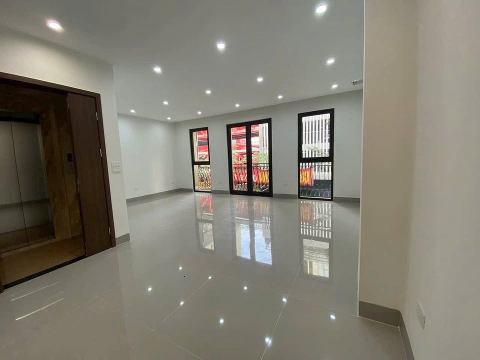 Shophouse Văn Phòng The Terra An Hưng - 65m² - Giá 6-8 Triệu