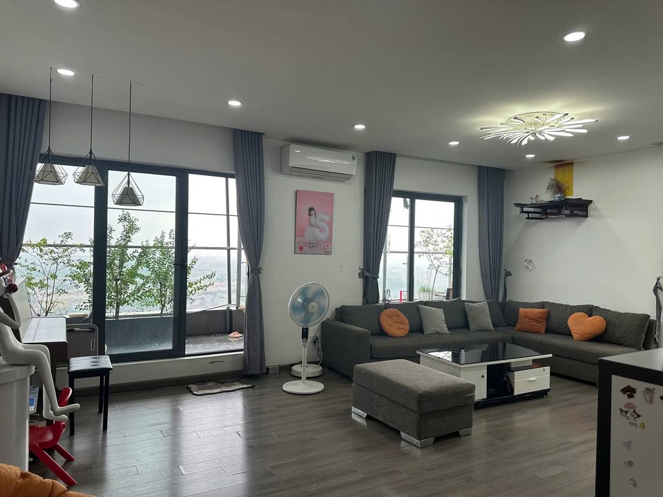 Cho thuê căn hộ 2PN 118m² Vinhomes Smart City - Giá 9 Triệu/Tháng