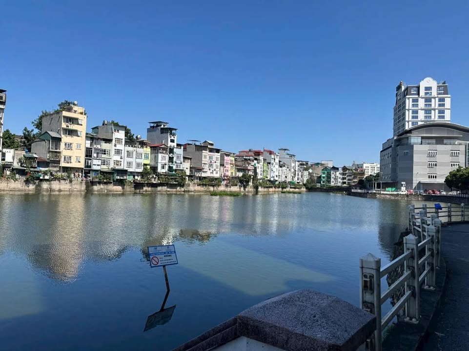 Đất nền Phố Bồ Đề Long Biên 104m² - Sổ đỏ chính chủ!