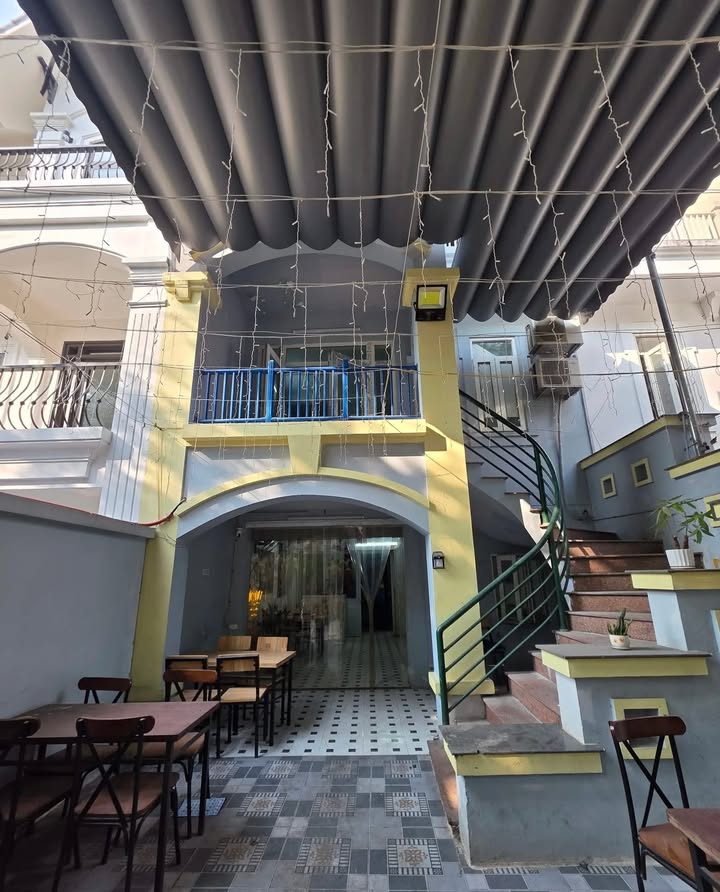 Nhà Vườn 114m² Geleximco, Hoài Đức - Kinh Doanh/Kho, Giá 18 Triệu/Tháng