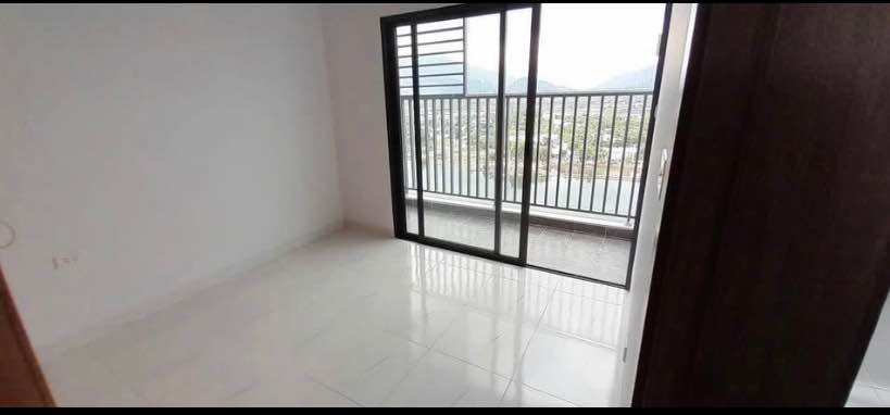 Cho thuê căn góc 3PN Chung cư SSH07 Nha Trang, 73m² view sông Quán Trường