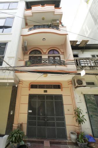 Cho thuê nhà 4 tầng Hoàng Quốc Việt, Cầu Giấy - 13.5 triệu/tháng