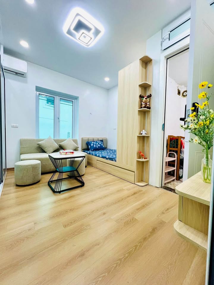 Nhà Phố Tôn Đức Thắng Đống Đa 55m² Giá 2 Tỷ - Full Nội Thất, Ô Tô Đỗ Cửa