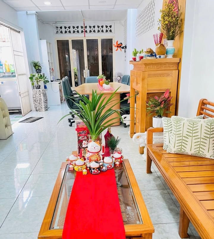 Nhà Riêng Gò Vấp 96m² - Ô tô vào tận nhà, ngay Lotte Nguyễn Văn Lượng