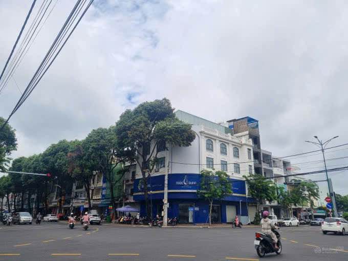 Nhà phố Bà Rịa Nam Kỳ Khởi Nghĩa 182m² 67 tỷ - Mặt tiền kinh doanh