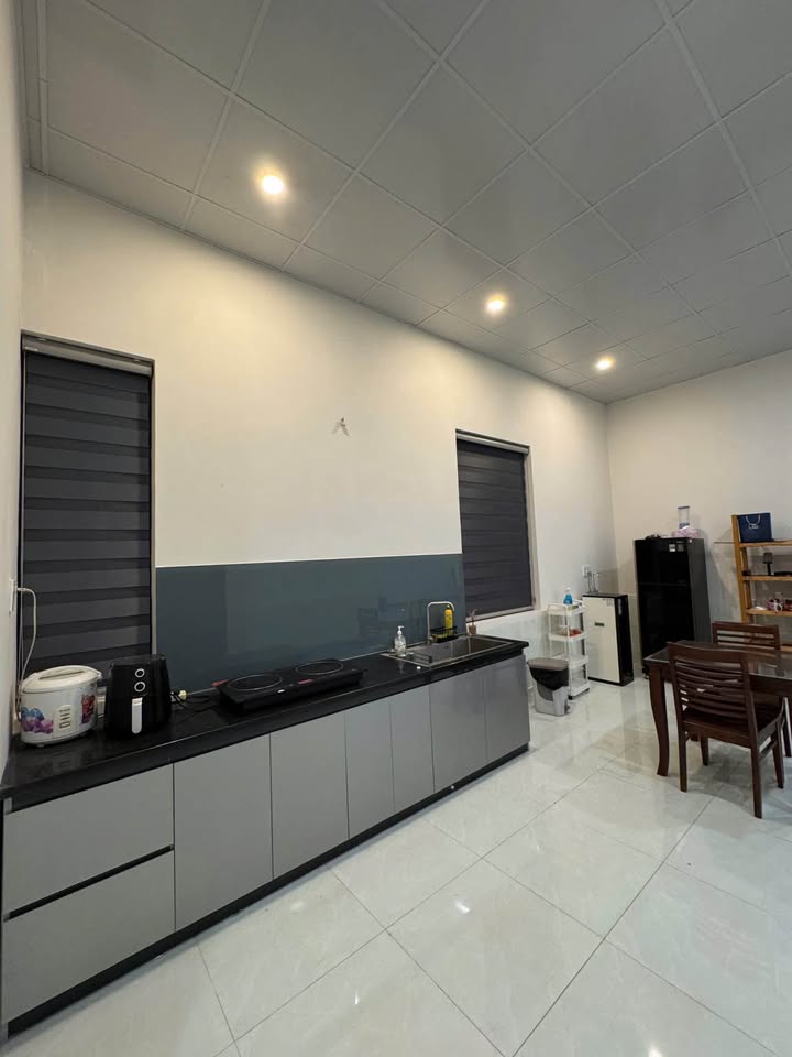 Cho thuê nhà sân vườn 300m² Trảng Dài, Biên Hòa - Sẵn Sàng Dọn Vào Ở Ngay