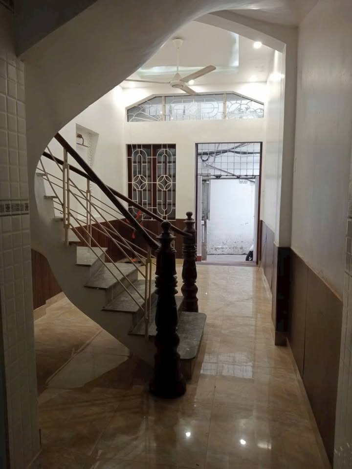 Nhà riêng Nguyễn Công Trứ 40m² giá 4.5 triệu - Sẵn sàng ở ngay!