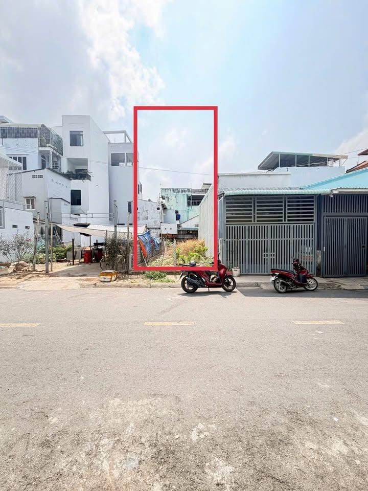Bán Đất 86m² Mặt Tiền Đường CMT8, Biên Hòa - Sổ Hồng Thổ Cư