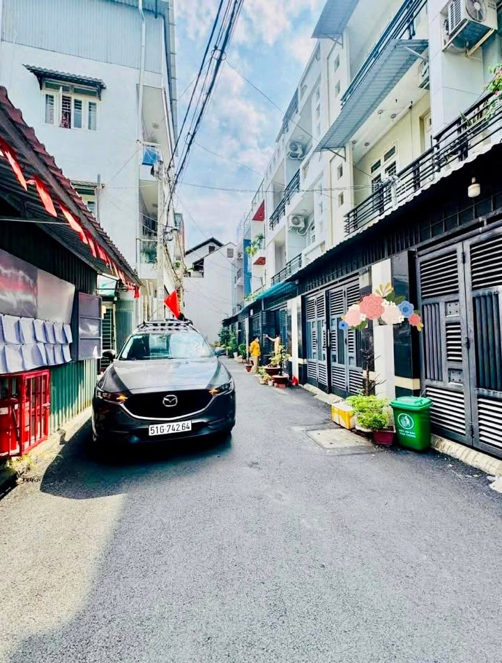 Nhà Riêng Phạm Văn Chiêu Gò Vấp 52m² giá 6.5 tỷ - Ô tô vào tận nhà!