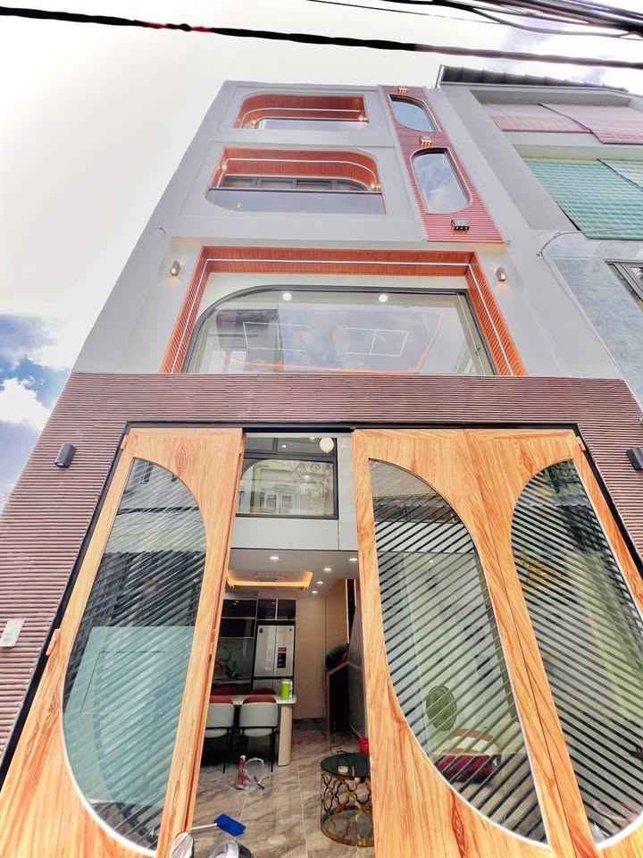 Nhà Phường 7 Gò Vấp - Hẻm Xe Hơi, 39m², 4PN, Sổ Hồng Riêng