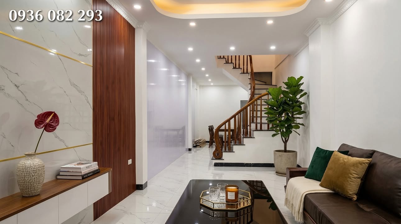 Nhà Tam Trinh 36m² (4 Tầng) Giá Gần 7 Tỷ - Sổ Đỏ Chính Chủ