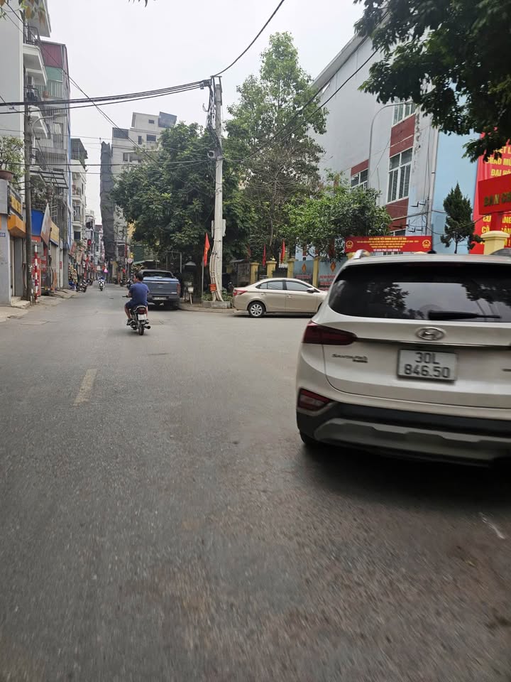 Nhà Phố Phố Xuân Đỉnh 55m² - Mặt tiền kinh doanh, Vị trí đắc địa!