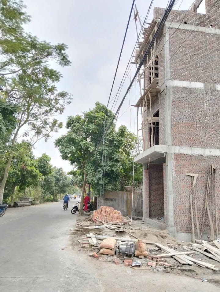 Nhà 3 Tầng Trần Nhân Tông, Kiến An - 47.6m² Giá 3.9 Tỷ, Ô Tô Đỗ Cửa