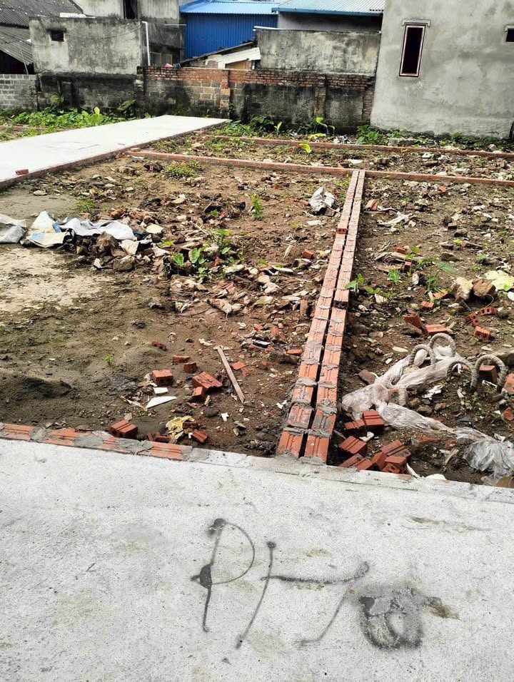 Đất nền Kiến An 45m² giá hơn 1 tỷ - Sổ đỏ chính chủ, vị trí tiềm năng!