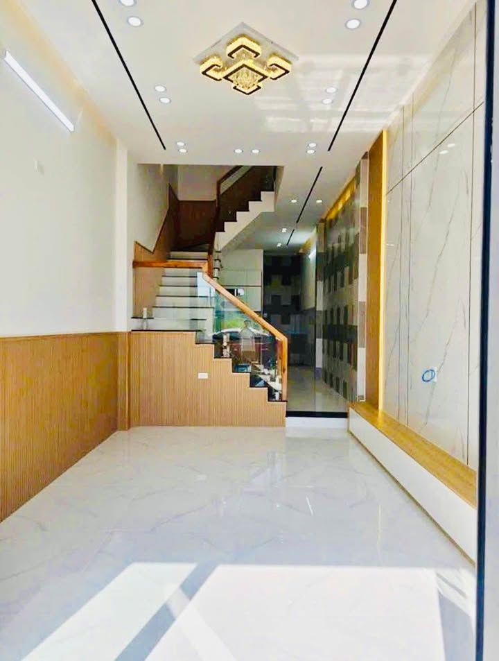 Nhà 4 Tầng Mặt Tiền Hà Thanh 2, Quy Nhơn - 44m² - 3.99 Tỷ