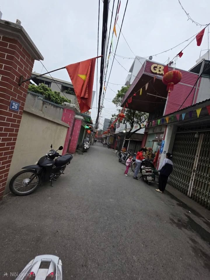 Mặt bằng Kinh doanh 100m² An Khánh, MT 5m - Giá 8 Triệu/Tháng