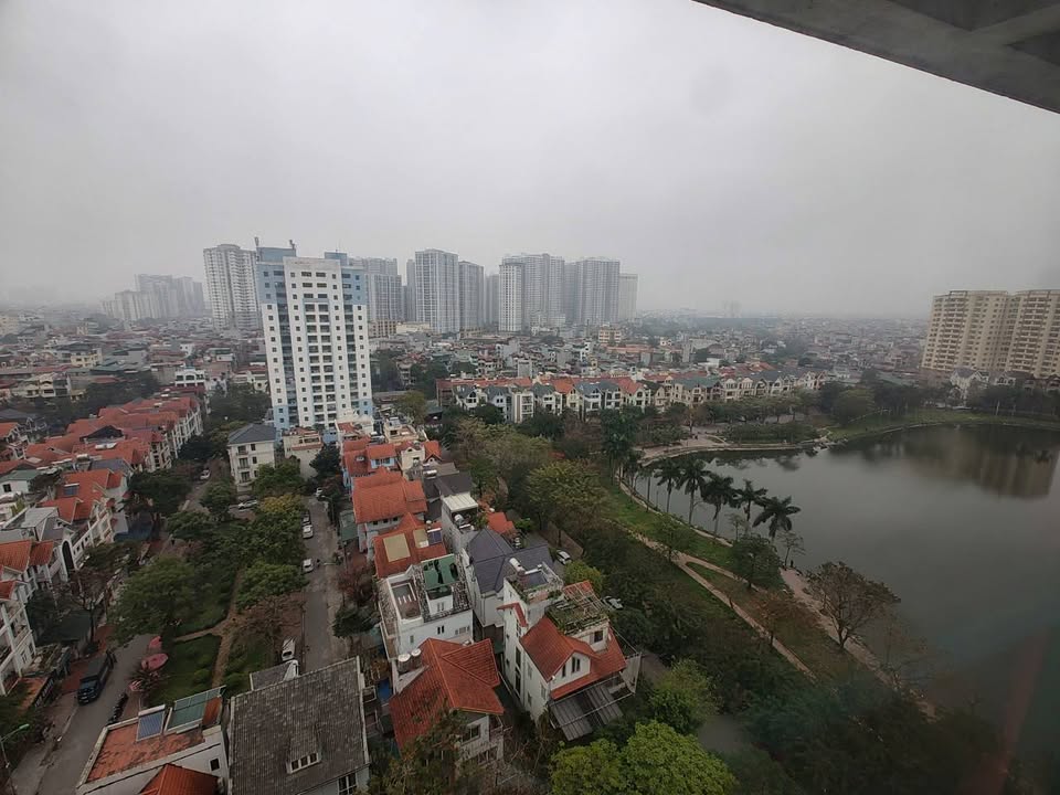 Bán Gấp Căn Hộ 86m² Tầng Cao View Phố Vĩnh Hoàng - Giá 6.8 Tỷ