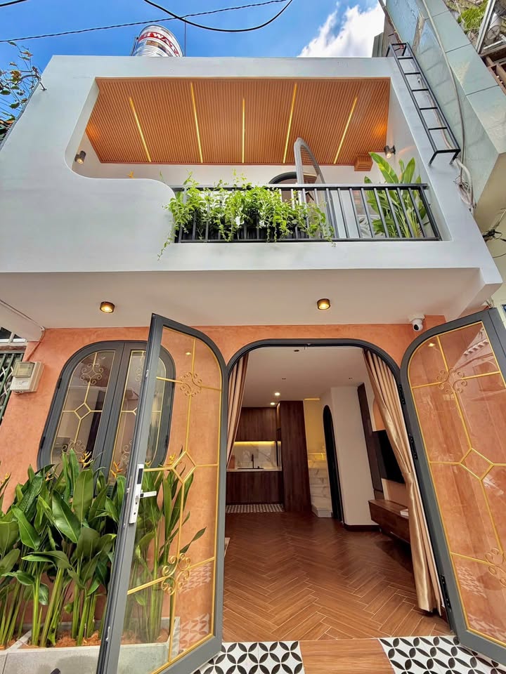 Nhà Nở Hậu Đẹp 4.59 Tỷ Trung Tâm Gò Vấp, Full Nội Thất