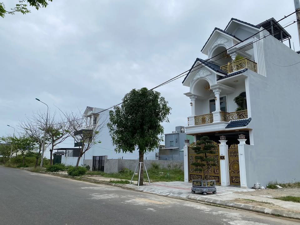 Đất nền Nam Hòa Xuân 107.5m² - Sổ đỏ chính chủ, tiềm năng kinh doanh!