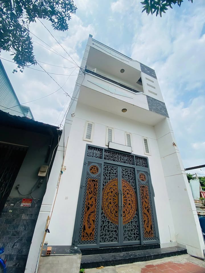 Nhà riêng Gò Vấp 7.45 tỷ - Ô tô vào tận nhà, ở ngay!