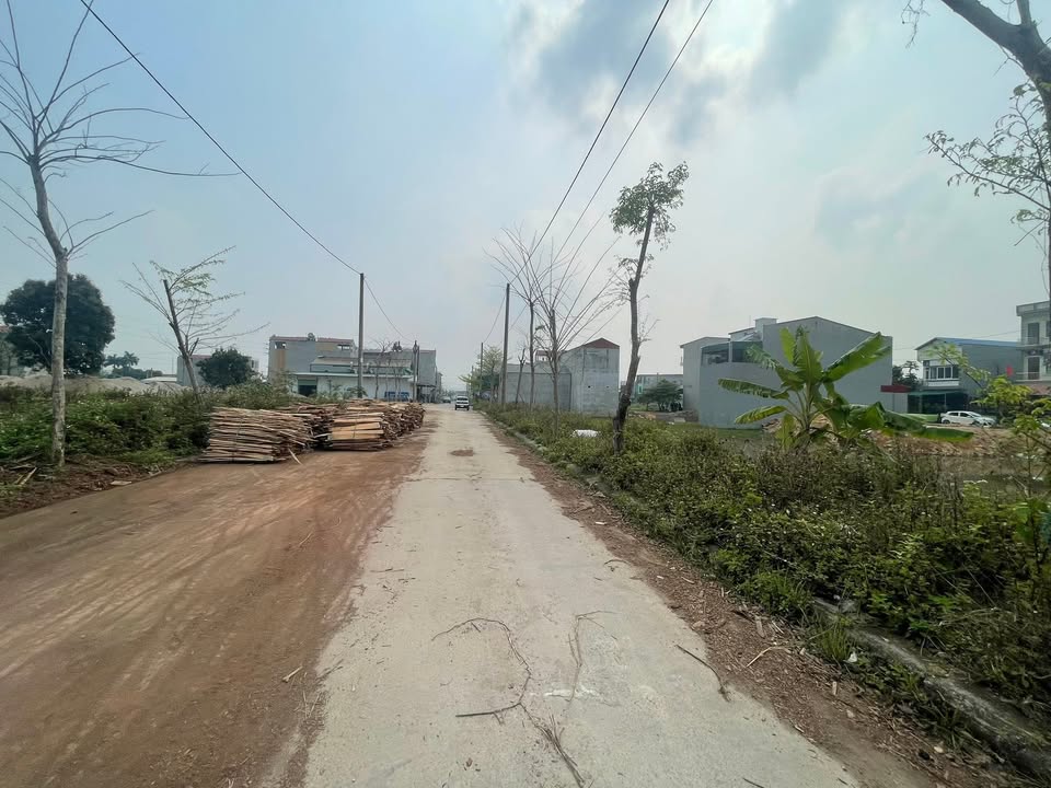 Bán Đất Dân Cư Bình Xuyên 100m² Sổ Đỏ - Giá Tốt 2.7 Tỷ