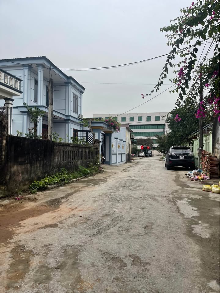 Lô đất 209m² Quảng Phú, Thanh Hóa giá 2 tỷ - Sổ đỏ chính chủ!