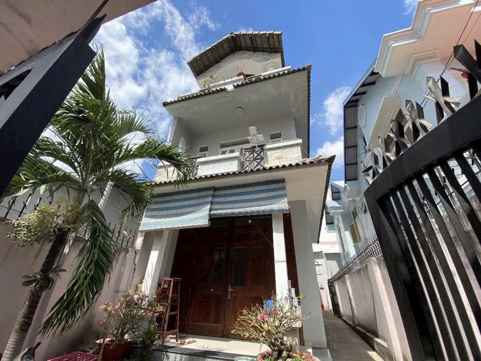 Nhà Mặt Tiền Đường Số 24 Hiệp Bình Chánh, Thủ Đức - 150m², 3 Lầu, Sổ Hồng