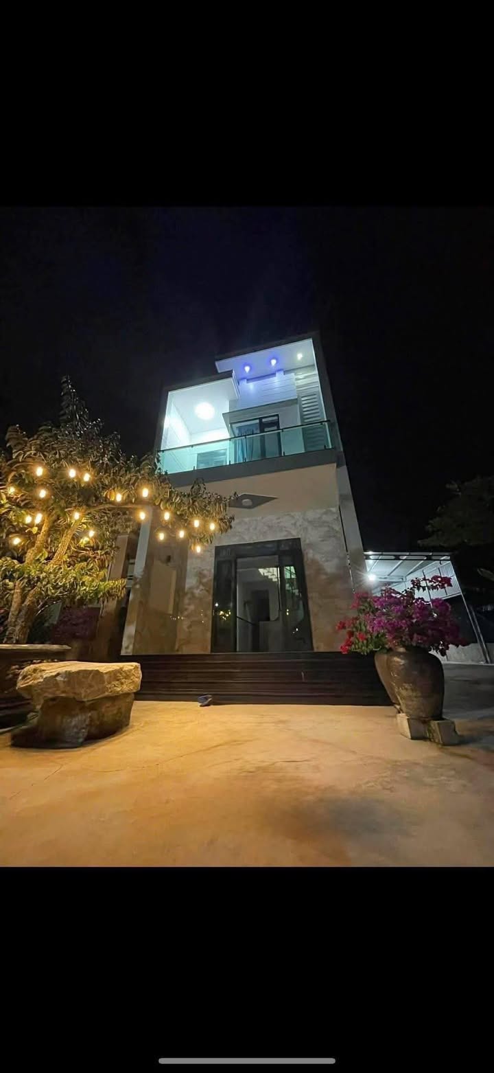 Nhà Mê Mới Xây 280m² Bình Nguyên, Quảng Ngãi - Giá Tốt 1.85 Tỷ