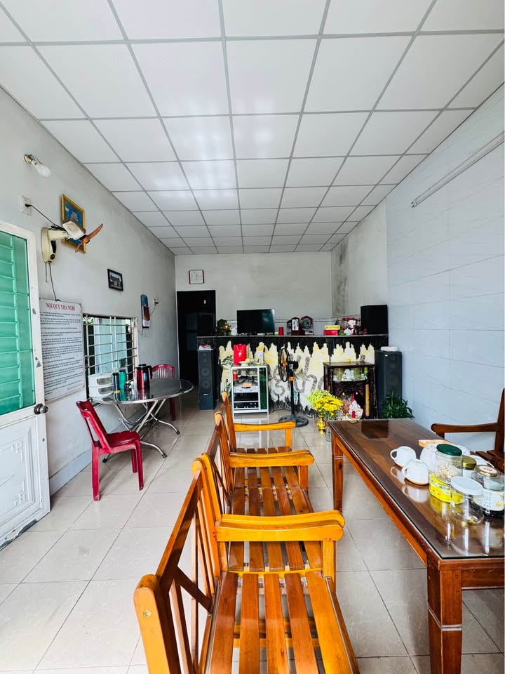 Nhà nghỉ QL1A Bình Sơn 400m² - Đầu tư sinh lời ngay!