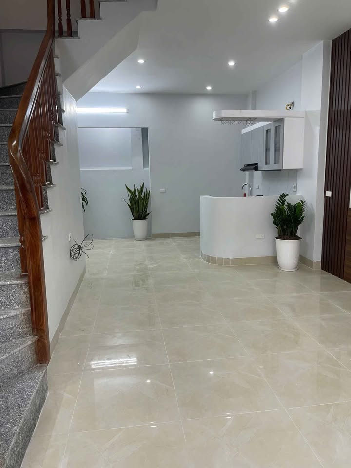 Nhà 3 Tầng Ngõ Văn Cao, Nam Định - 45m², 3 Ngủ, Giá 2.15 Tỷ