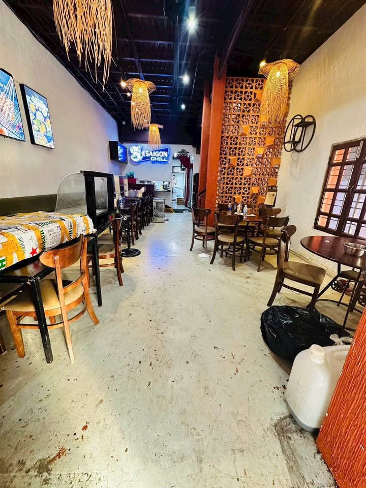 Mặt Tiền Hồng Bàng Nha Trang - Sang Quán Thô 100m² Giá 25 Triệu/Tháng