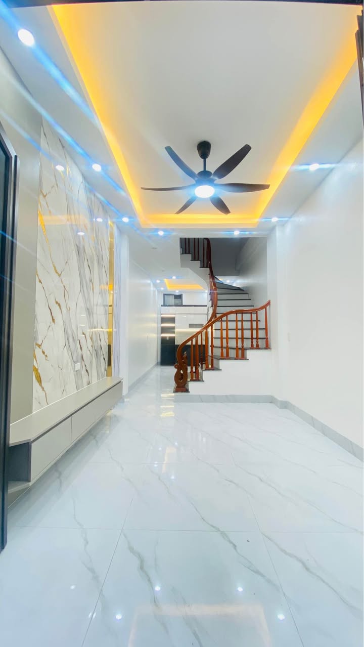 Nhà 3 Tầng Trung Tâm TP Thái Bình - Full Nội Thất, Sẵn Sàng Ở Ngay