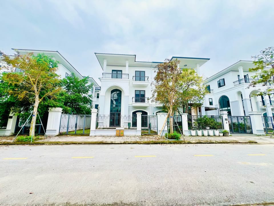 Bán Townhouse Vinh Heritage 240m² - Sống Xanh Đẳng Cấp